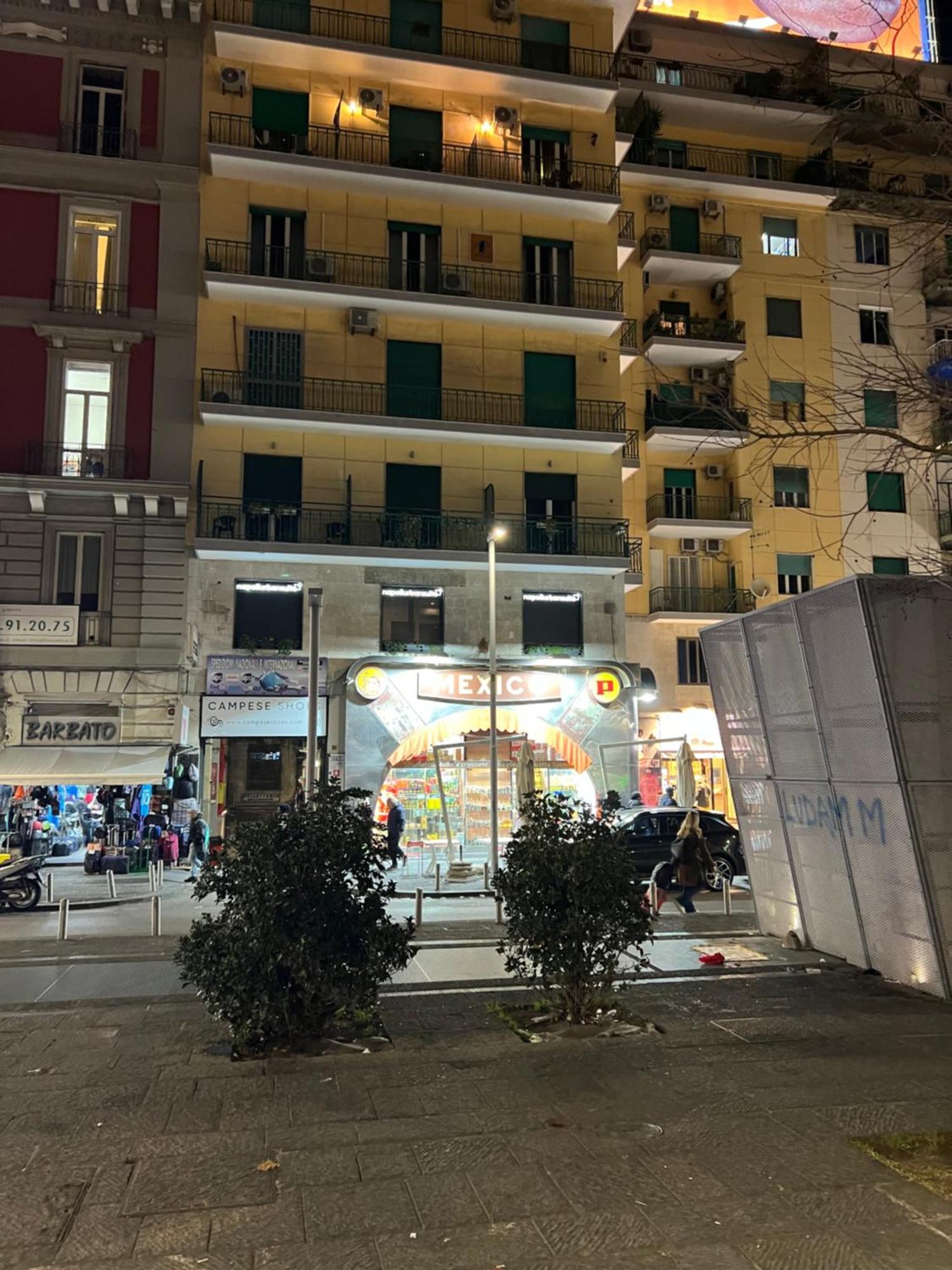 Napoliurbansuite Bagian luar foto